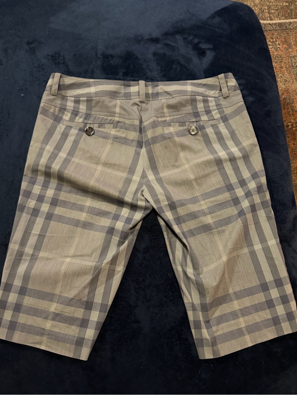 Burberry Britt Plaid Print Knee-Length Shorts in gray and white colorway - Picture 6 of 8